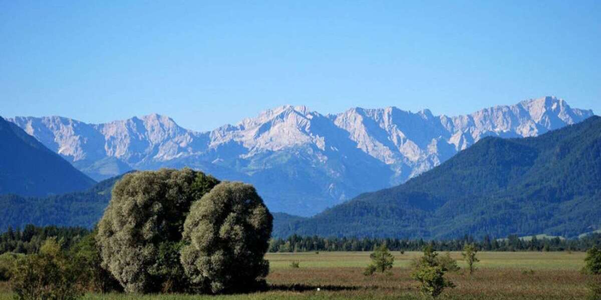 Haus zum Kaufen in Farchant 2.200.000 € 441.44 m² 1 zimmer