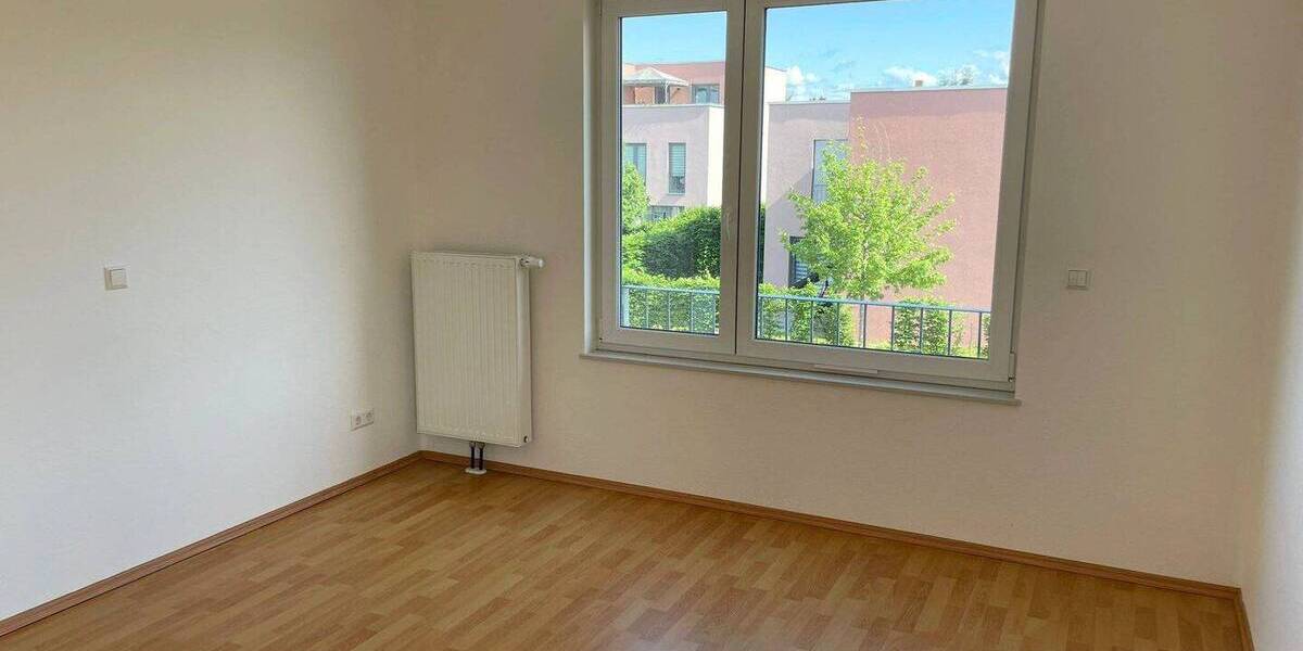 Etagenwohnung Mannheim Waldhof - 3 Zimmer, 80 m&sup2;, 1.237&euro; | Angebot:26804619