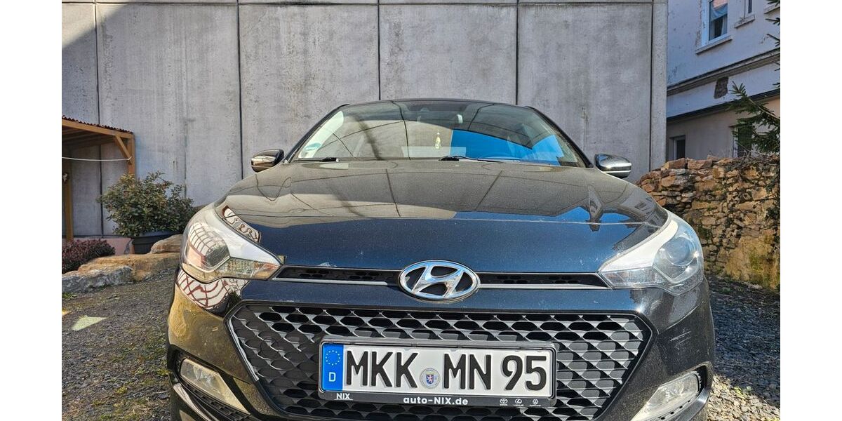 Hyundai i20 80.529 km 11.000 &euro; Bad orb 63619