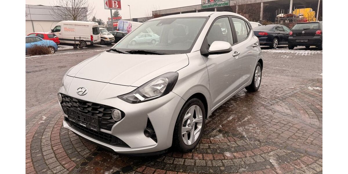 Hyundai i10 34.608 km 12.900 &euro; Wörth am Main 63939