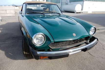 Fiat 124 Spider