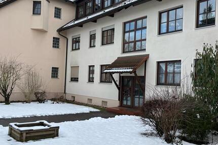 Wohnung Bad Neustadt an der Saale - 3 Zimmer, 90 m&sup2;, 205.000&euro; | Angebot:25057029