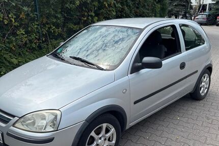 Opel Corsa 150.000 km 1.850 &euro; Bottrop 46242