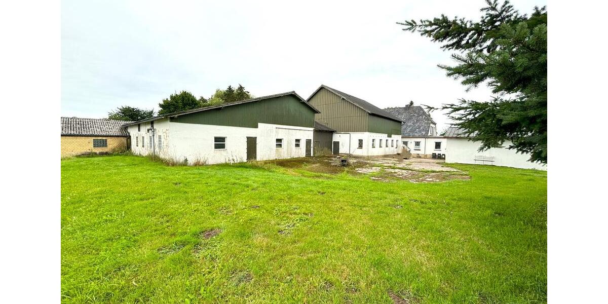 Bauernhaus, Landhaus Havetoft - 8.5 Zimmer, 279 m&sup2;, 375.000&euro; | Angebot:26988971