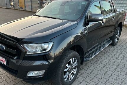 Ford Ranger 217.650 km 16.999 &euro; Frankfurt/Main 65933