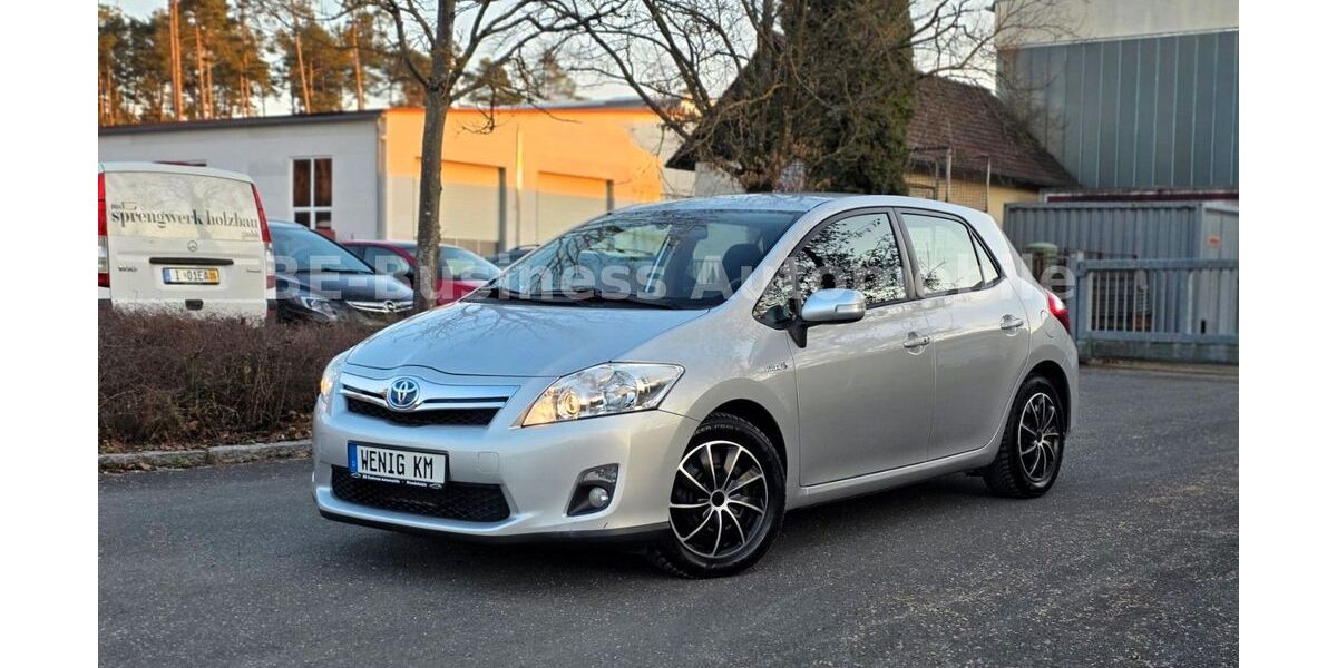 Toyota Auris 45.624 km 9.999 &euro; wendelstein 90530