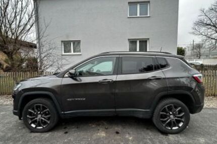 Jeep Compass 95.200 km 14.500 &euro; Bad Aibling 83043