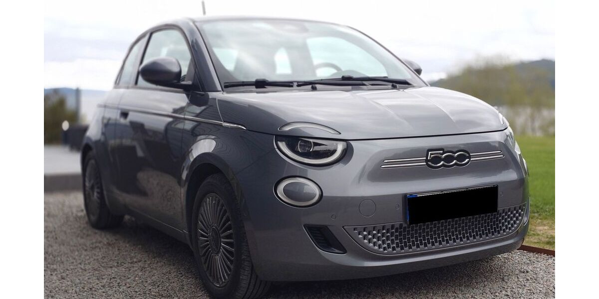 Fiat 500e 59.500 km 15.995 &euro; Karlsruhe 76133