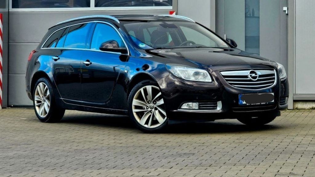 Opel Insignia 353.000 km 2.899 &euro; Großräschen 01983