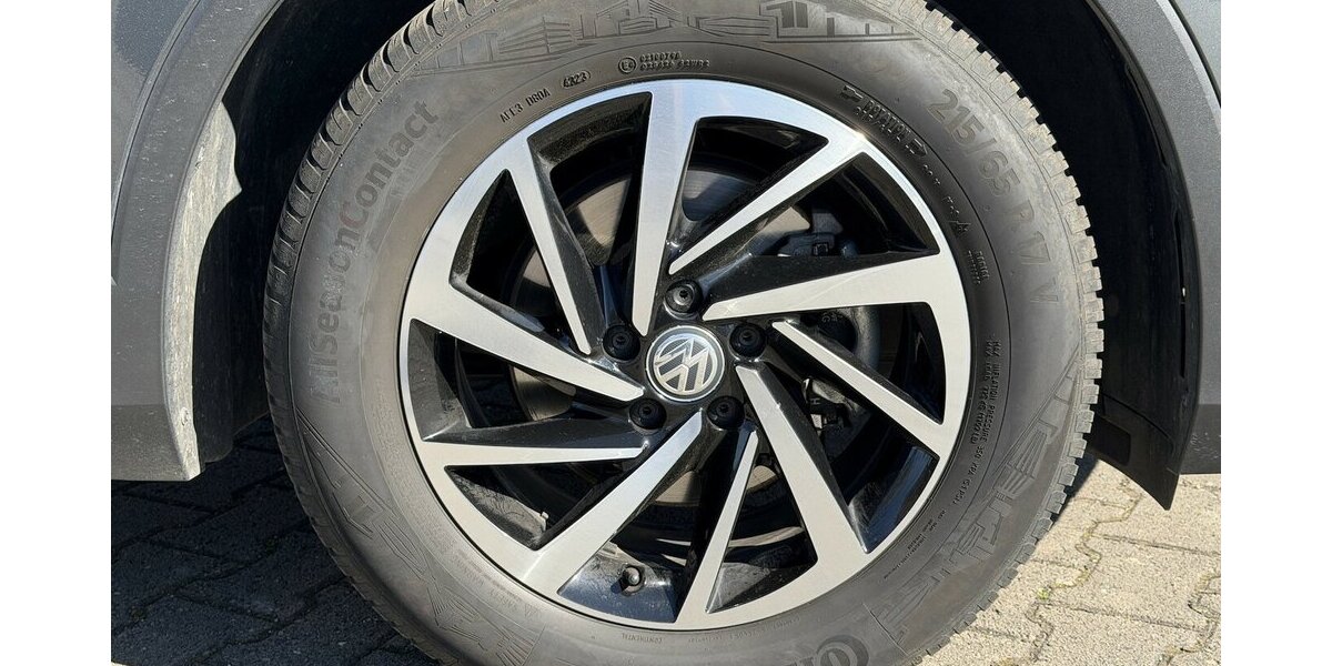 VW Tiguan Join Start-Stopp / SitzH / AHK 74.000 km 17.790 &euro; Donauwörth 86609