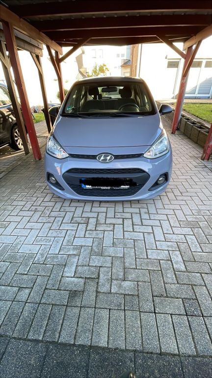 Hyundai i10 98.000 km 5.400 € Hamburg 20095