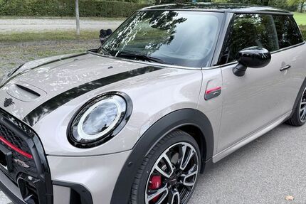 Mini John Cooper Works 13.000 km 31.800 &euro; Berg 88276