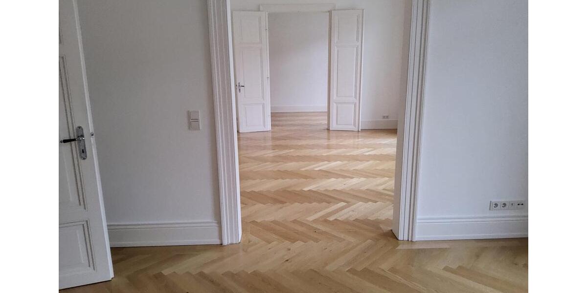 Etagenwohnung Wiesbaden Südost - 5 Zimmer, 145 m&sup2;, 769.000&euro; | Angebot:26020603