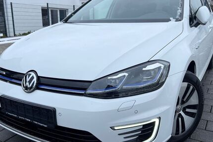 VW Golf 111.000 km 10.980 &euro; Holzgerlingen 71088
