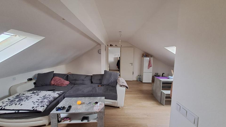 Dachgeschoßwohnung Rastatt - 2 Zimmer, 60 m&sup2;, 690&euro; | Angebot:26014526
