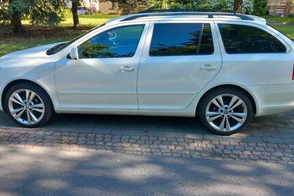 Skoda Octavia 277.000 km 3.999 &euro; Saalfeld 07318