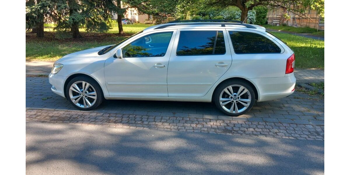 Skoda Octavia 277.000 km 3.999 &euro; Saalfeld 07318