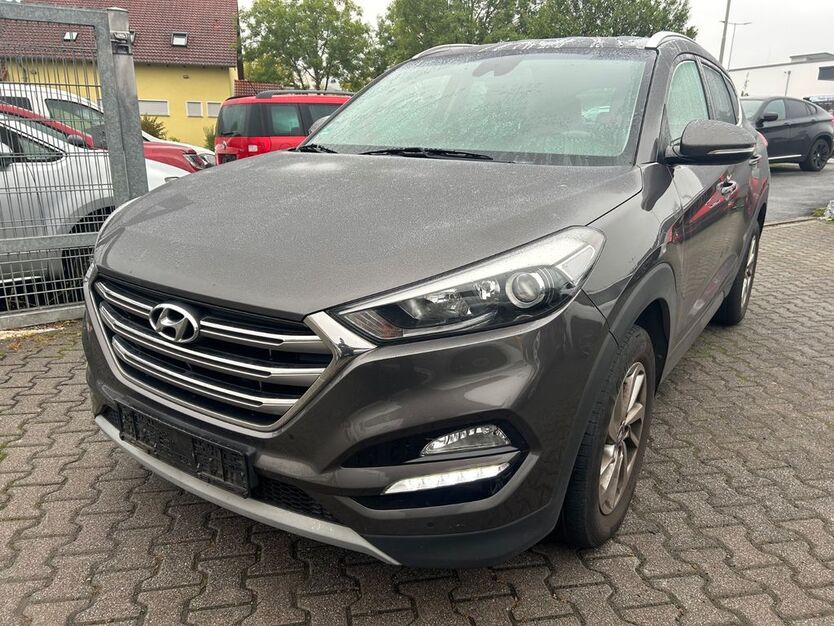 Hyundai TUCSON 100.863 km 12.500 € Büdingen 63654