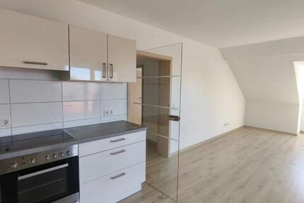 Traumhafte 3-RaumWohnung im Dachgeschoss in Tonna (902.1402)