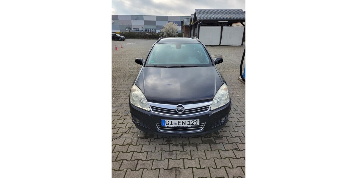 Opel Astra 127.000 km 3.500 € Langgöns 35428