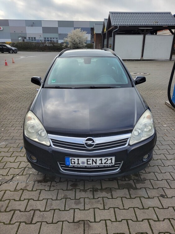 Opel Astra 127.000 km 3.500 € Langgöns 35428