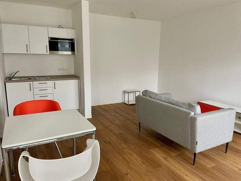 Möblierte 2-Zimmer-Wohnung mit Terrasse 2 zimmer