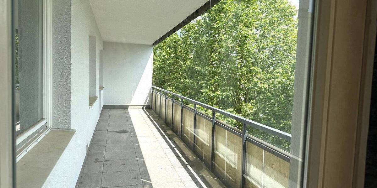 Etagenwohnung Kassel Fasanenhof - 3 Zimmer, 118 m&sup2;, 1.125&euro; | Angebot:26904207