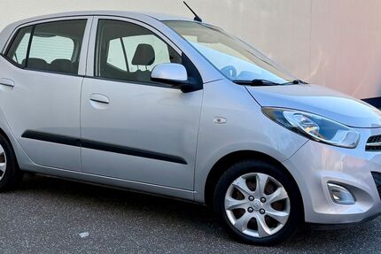 Hyundai i10 88.612 km 5.690 &euro; Hamburg 20537