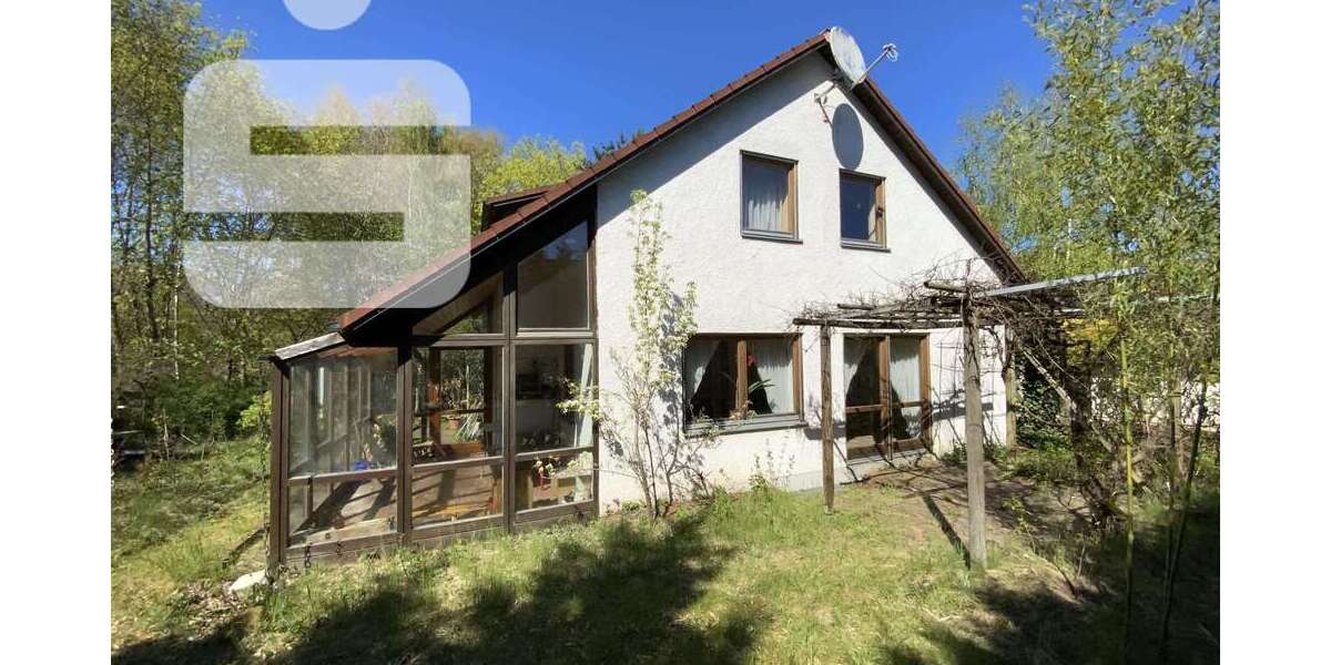 Einfamilienhaus Nabburg - 5 Zimmer, 135 m&sup2;, 310.000&euro; | Angebot:26586192