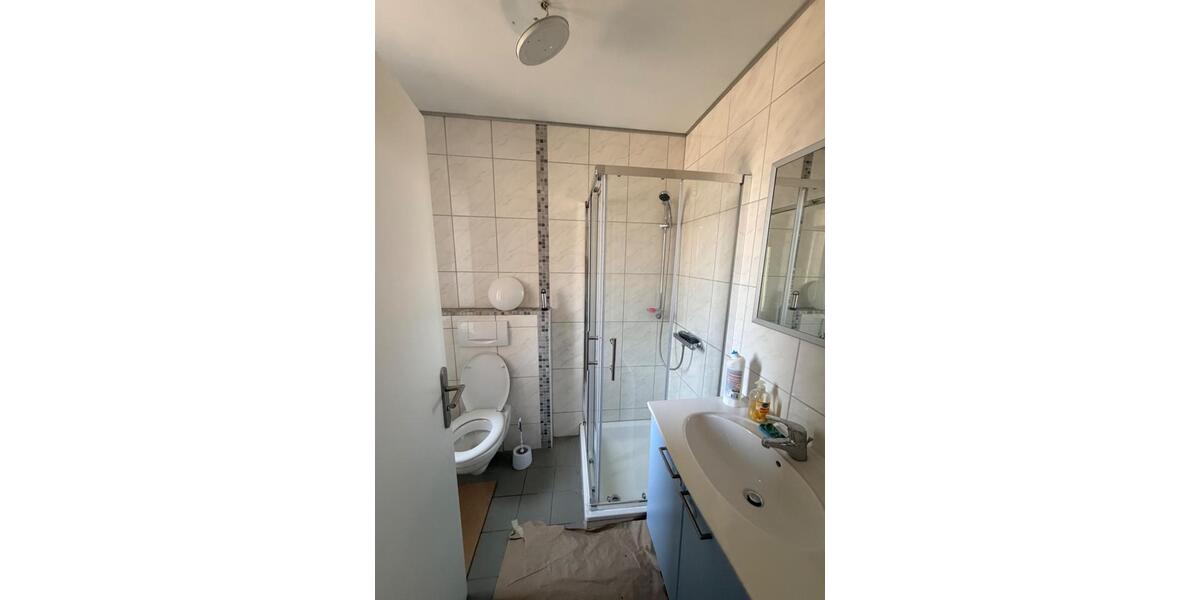 Doppelhaushälfte Bad Wünnenberg - 5 Zimmer, 190 m&sup2;, 1.600&euro; | Angebot:25844201