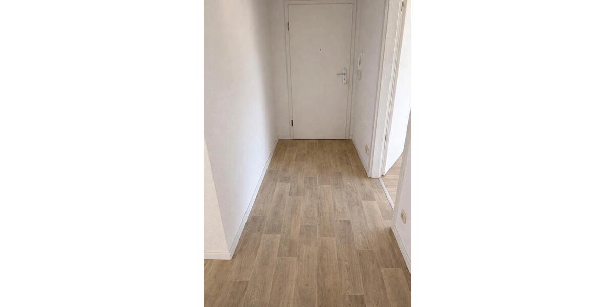 Etagenwohnung Treffurt - 3 Zimmer, 72 m&sup2;, 500&euro; | Angebot:25515326