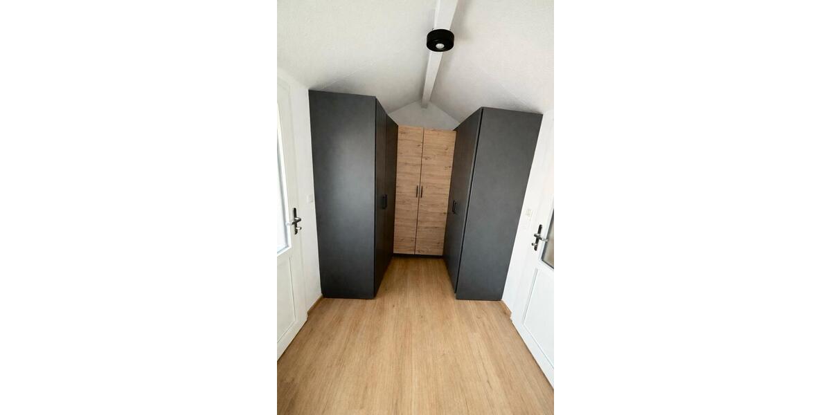 Modern saniertes Haus zu vermieten 4 zimmer