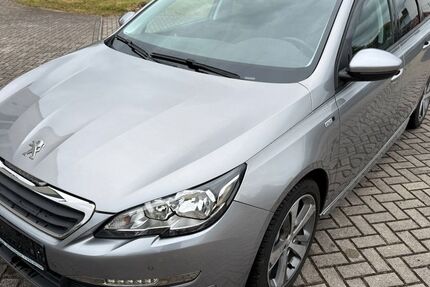 Peugeot 308 79.200 km 7.499 &euro; Bitterfeld 06749