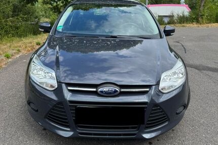 Ford Focus 184.380 km 5.400 € Biberschlag 98666