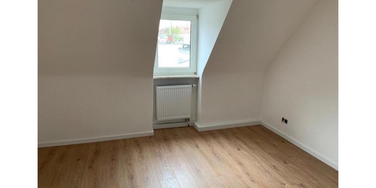 Dachgeschoßwohnung Bamberg Gereuth - 2 Zimmer, 45 m&sup2;, 580&euro; | Angebot:26384527