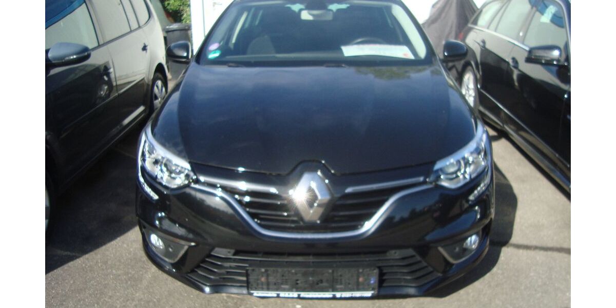 Renault Megane 135.000 km 8.990 &euro; Friedrichshafen 88048