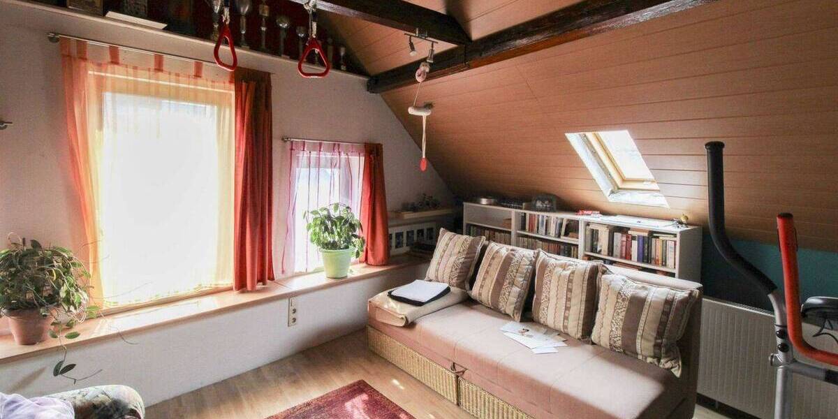 Mehrfamilienhaus, Wohnhaus Leutesdorf - 9 Zimmer, 360.000&euro; | Angebot:26502386