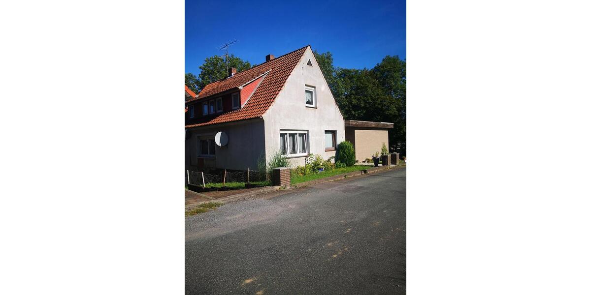 Einfamilienhaus Hessisch Oldendorf - 8 Zimmer, 180 m&sup2;, 143.000&euro; | Angebot:26903258