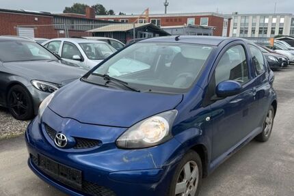 Toyota Aygo (X) 168.000 km 1.999 &euro; Lübeck 23560