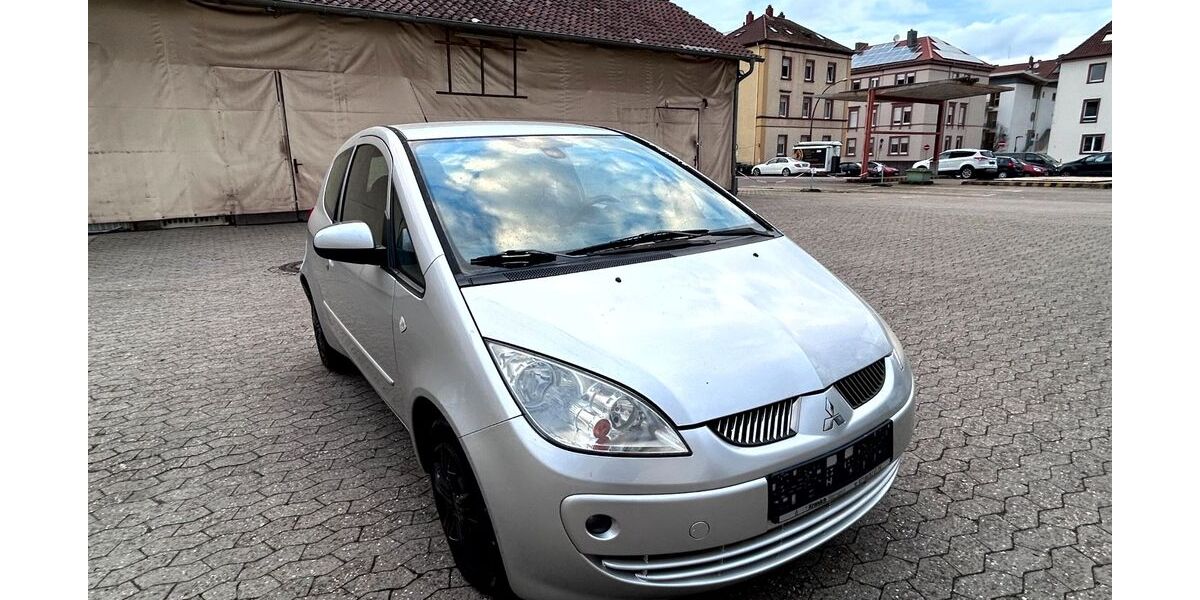 Mitsubishi Colt 161.389 km 800 &euro; Landau 76829