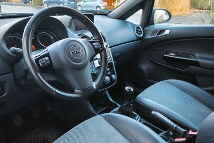 Opel Corsa 170.000 km 3.950 &euro; Herford 32051