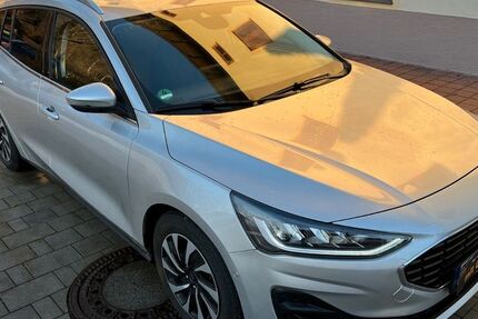 Ford Focus 33.000 km 17.900 &euro; Altenmarkt an der Alz 83352