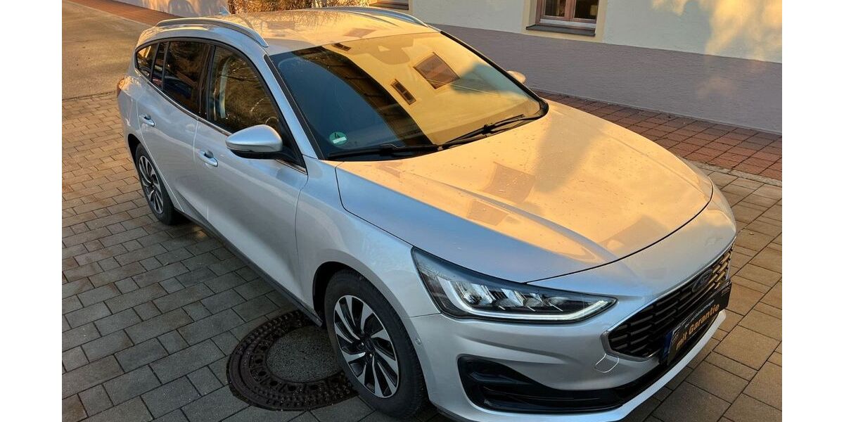 Ford Focus 33.000 km 17.900 &euro; Altenmarkt an der Alz 83352