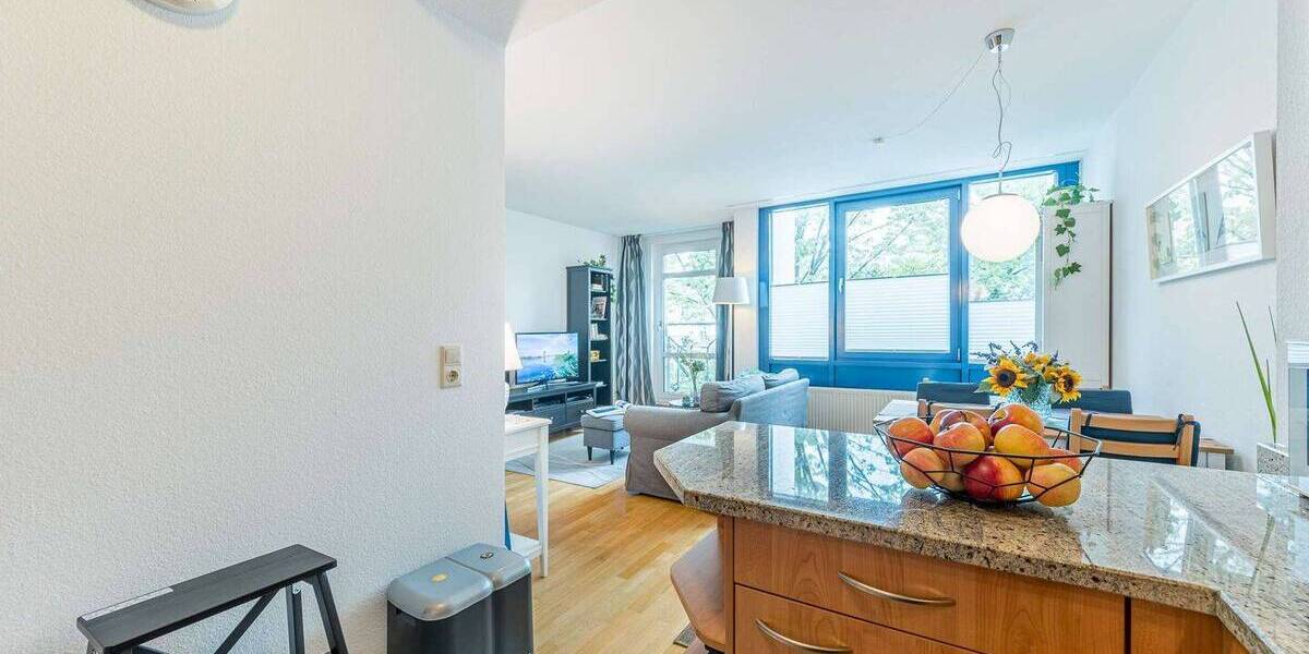 Etagenwohnung Frankfurt am Main Innenstadt - 2 Zimmer, 51 m&sup2;, 1.890&euro; | Angebot:26850976