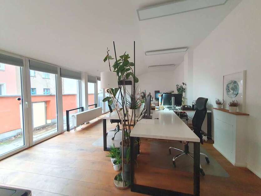 Büro in Berlin 2.250 € 100.3 m²