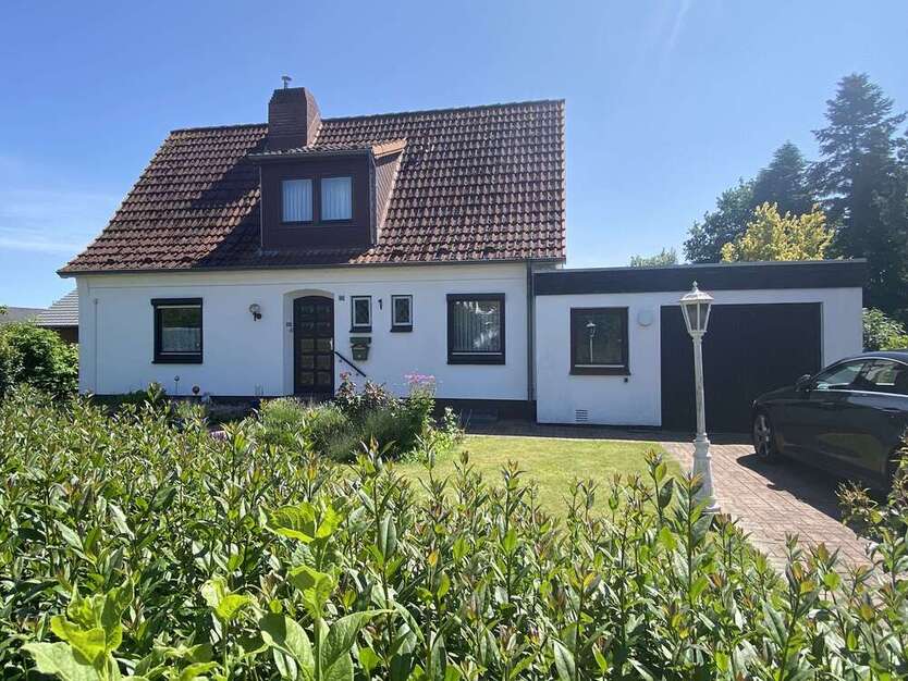 Haus zum Kaufen in Lütjenburg 269.000 € 95 m² 5 zimmer