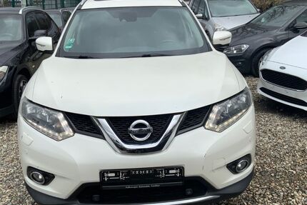 Nissan X-Trail 345.051 km 6.750 &euro; Frankfurt am Main 60486