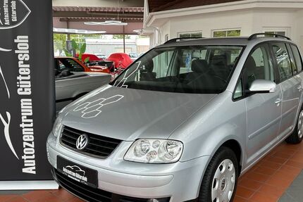 VW Touran 180.000 km 3.699 &euro; Gütersloh 33334