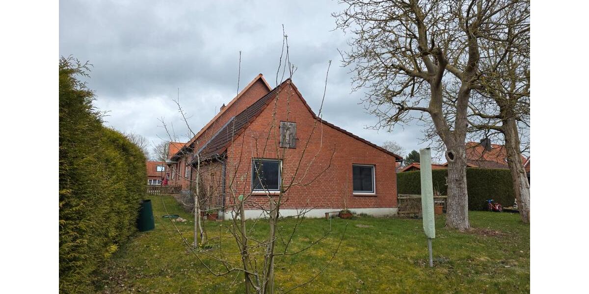 Mehrfamilienhaus, Wohnhaus Lütjenburg - 8 Zimmer, 195 m&sup2;, 370.000&euro; | Angebot:26145246