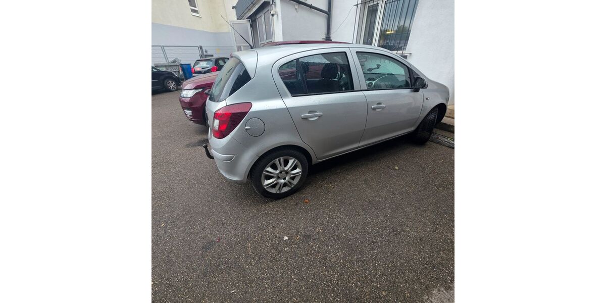 Opel Corsa 174.000 km 1.500 &euro; münchen 81377